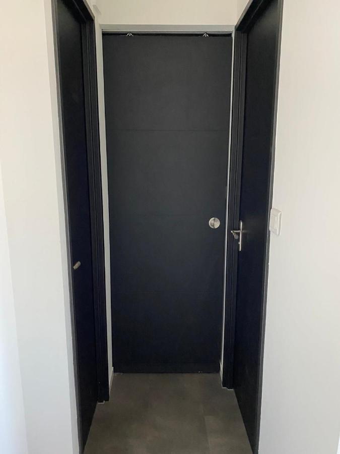 T2 Completely Renovated In A Quiet Area Close To City Center Tours Luaran gambar