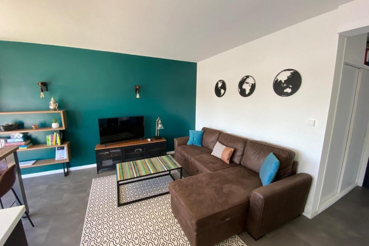 T2 Completely Renovated In A Quiet Area Close To City Center Tours Luaran gambar