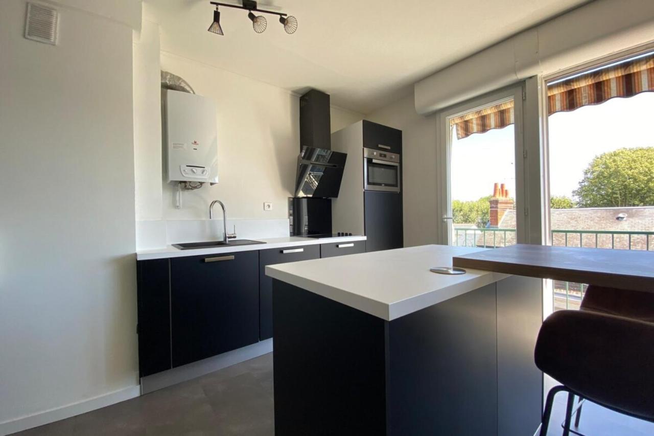 T2 Completely Renovated In A Quiet Area Close To City Center Tours Luaran gambar