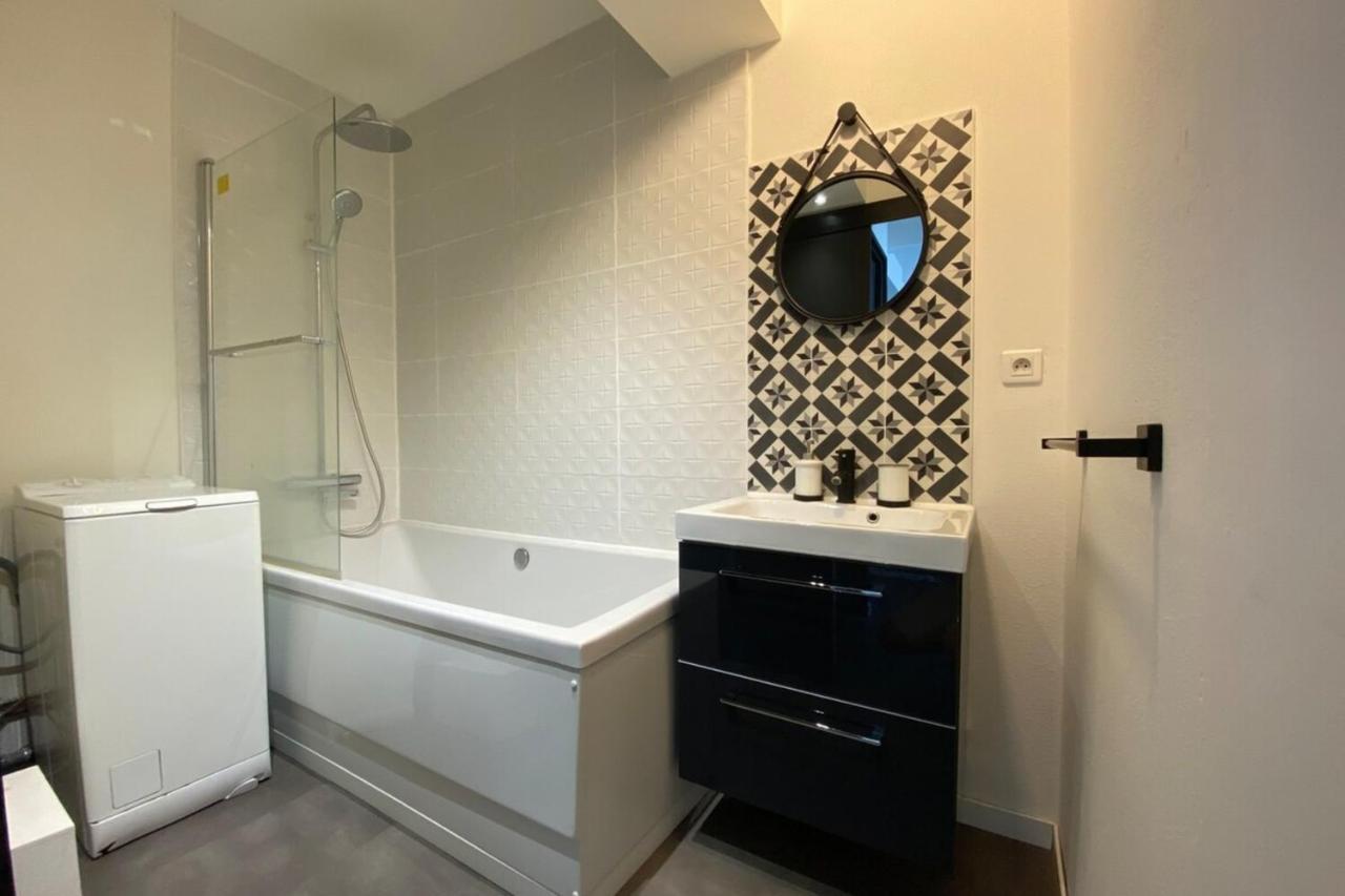 T2 Completely Renovated In A Quiet Area Close To City Center Tours Luaran gambar